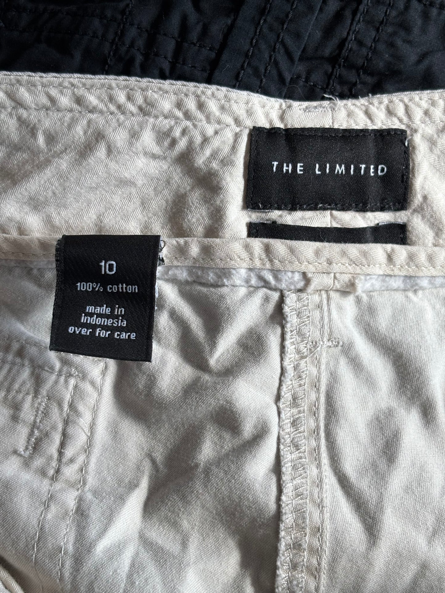 The Limited 00's Cargo Pant | Size 32-34” Waist