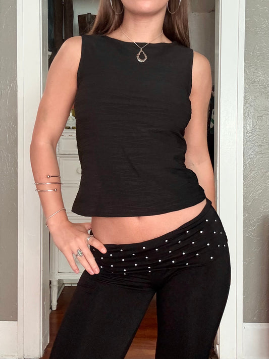 Fitted 90's Keyhole Top | Size S