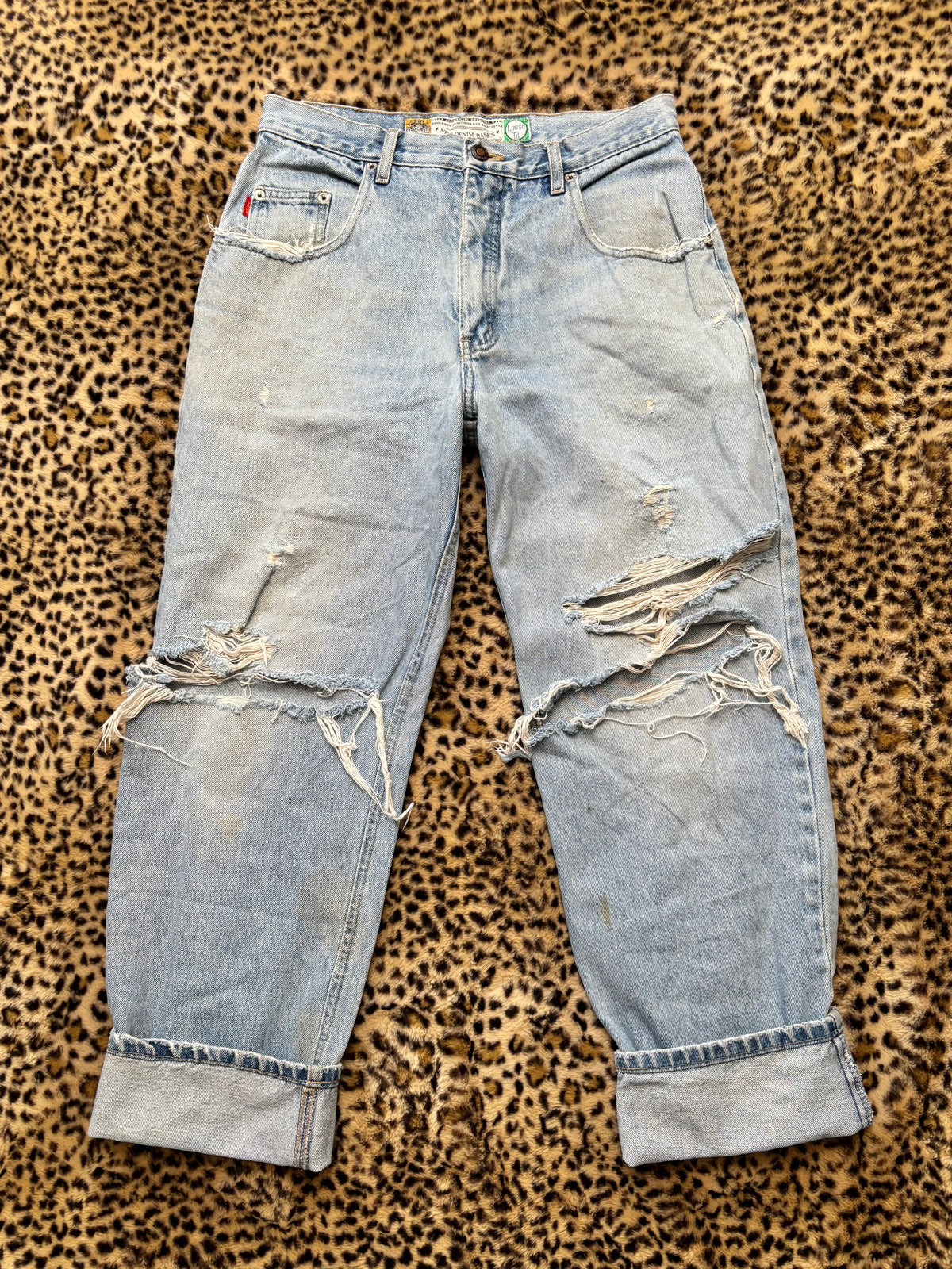 Gold Crest 90's Distressed Denim | Size 31” Waist