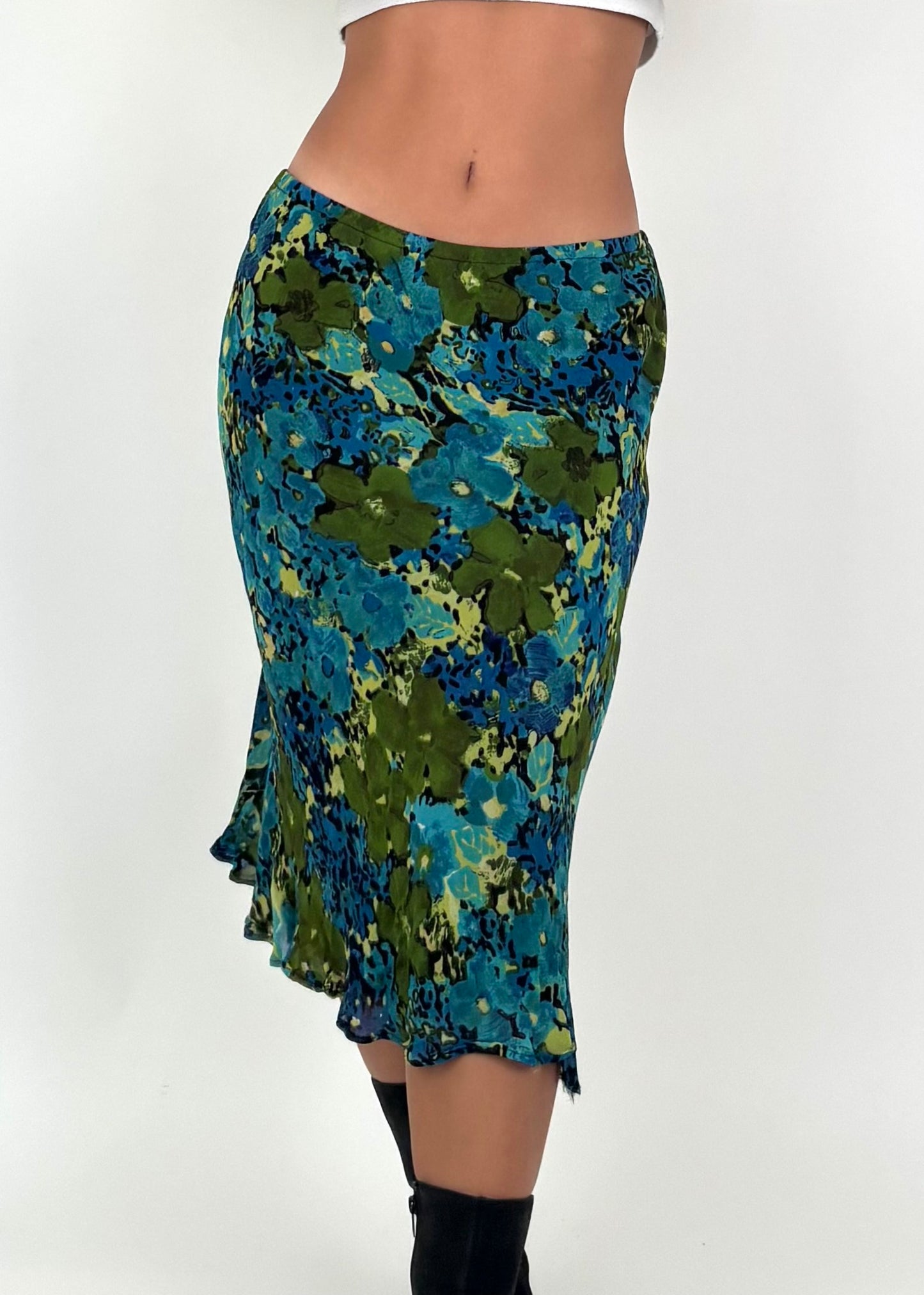 Julia Floral Midi | Size 33” waist