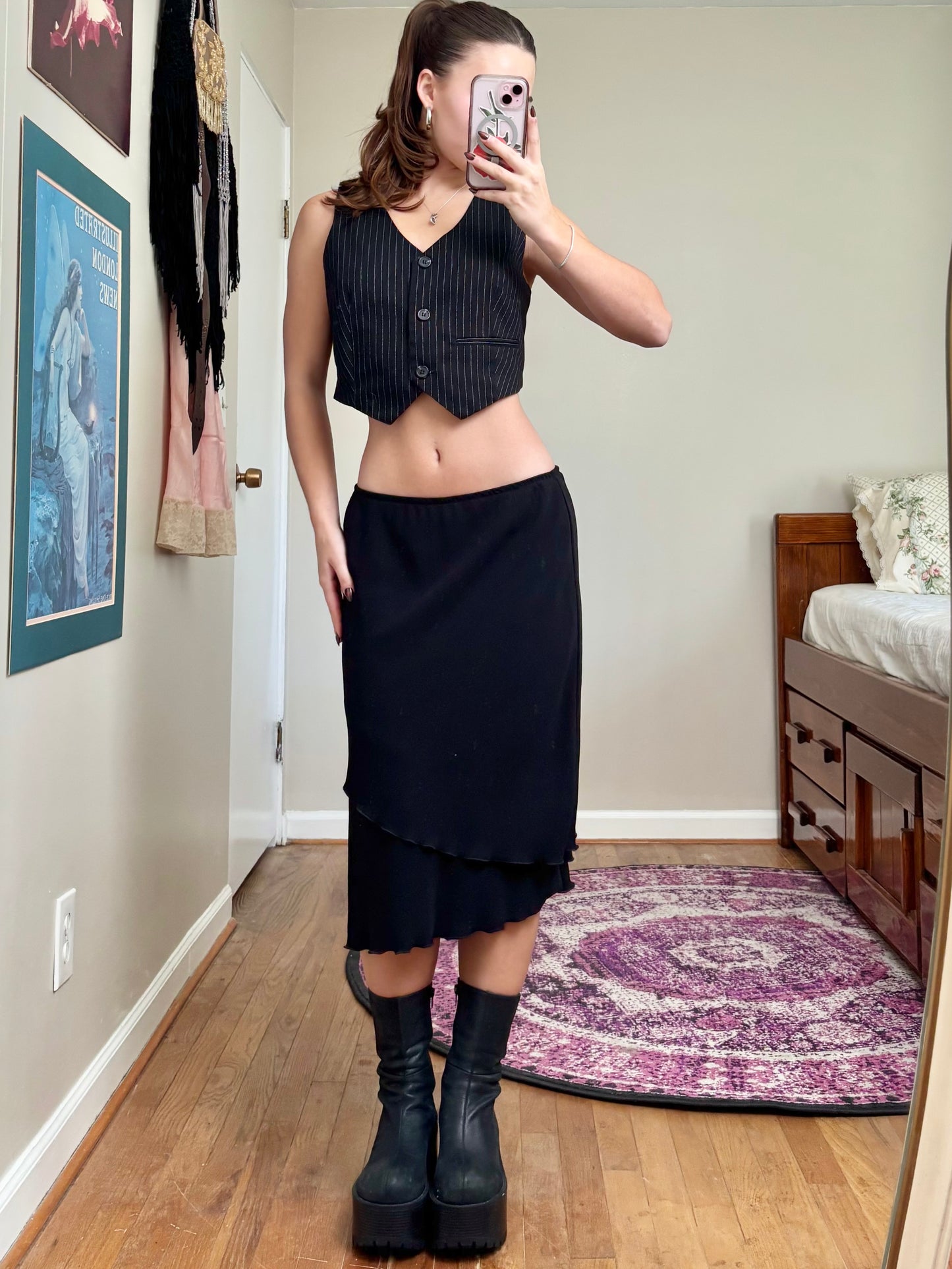 Tiered 90's Skirt | Size 27" Waist