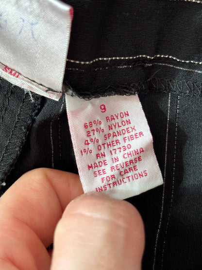 Xhilaration 00's Pinstripe Pant | Size 9