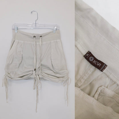 Y2K cargo mini skirt | Size M