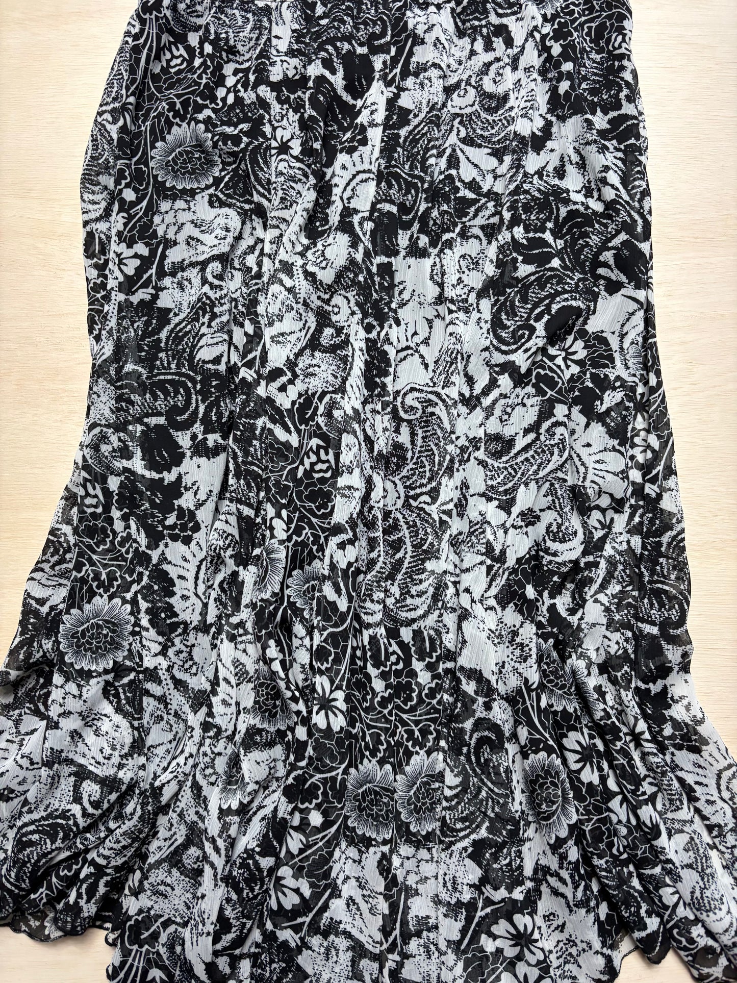 Studio 00’s Maxi Skirt | Size 30” waist