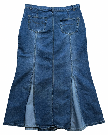 Contrast Denim Maxi | Size 34” waist