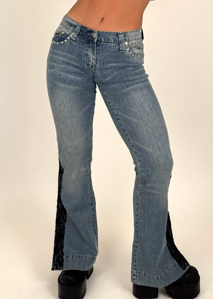 Blue Pointe Lace Flare Jeans | Size 27” waist