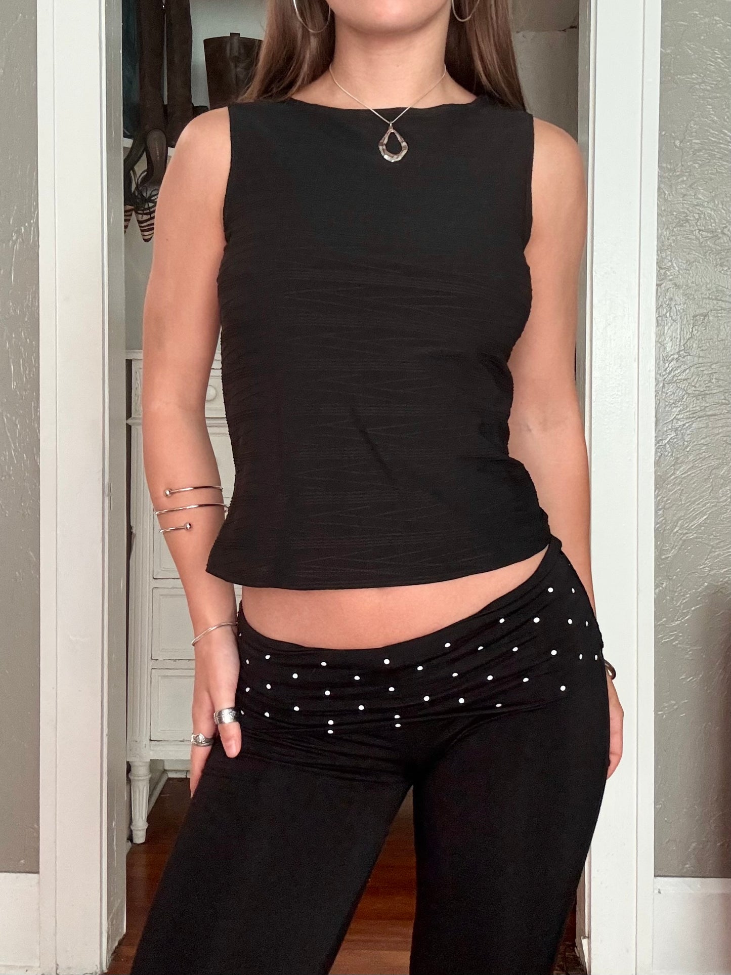Fitted 90's Keyhole Top | Size S