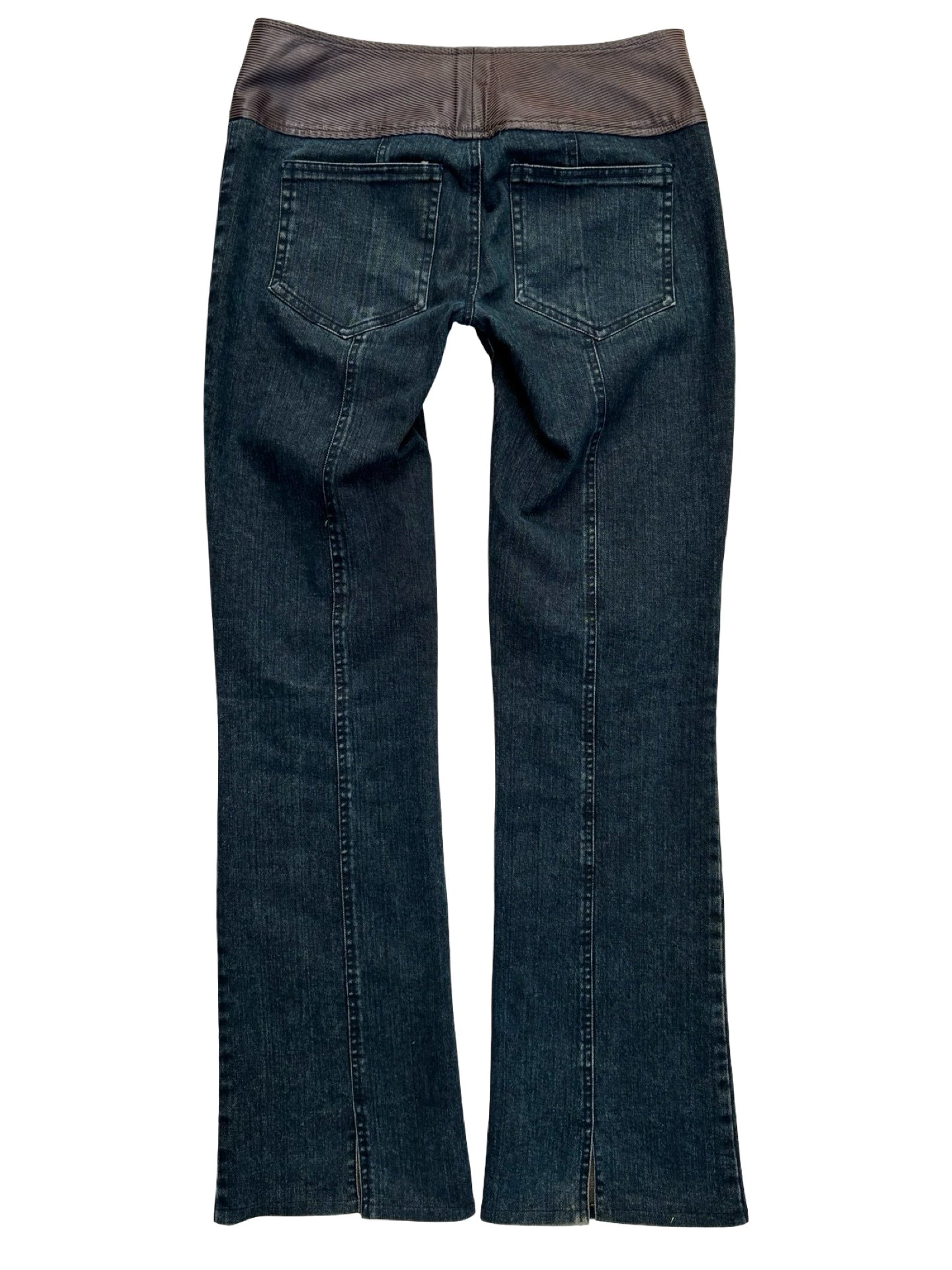 Belted 00’s Flare Jeans | Size 4