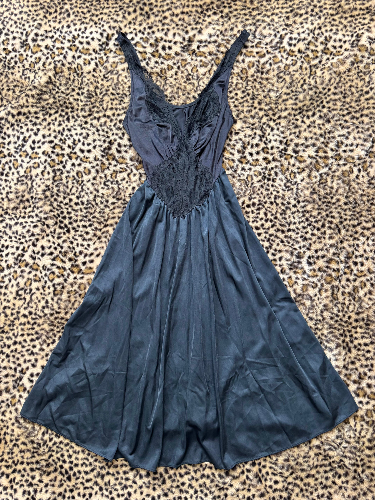 Olga 70's Lace Slip | Size S/M
