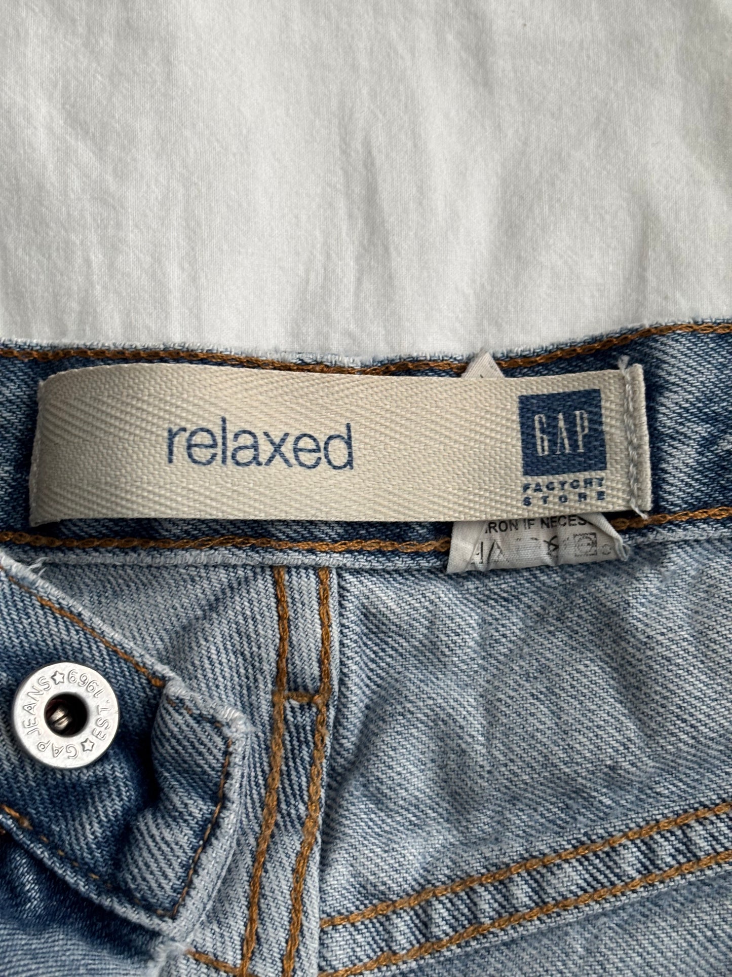GAP 90's Jean Shorts | Size 26" Waist