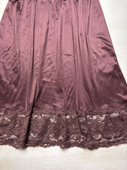 Vanity Fair 90’s Slip Skirt | Size 26” waist