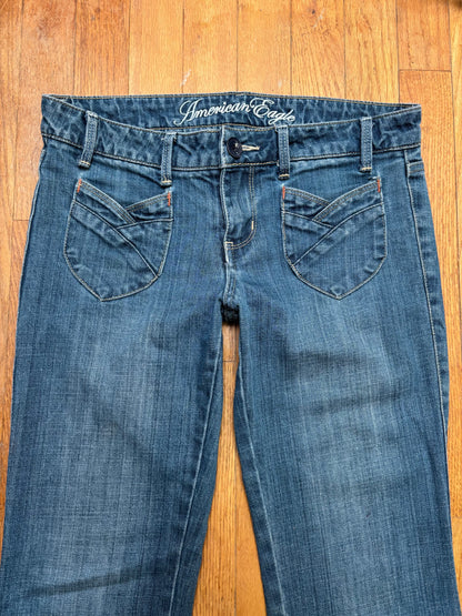 AE 00’s Flare Jeans | Size 2