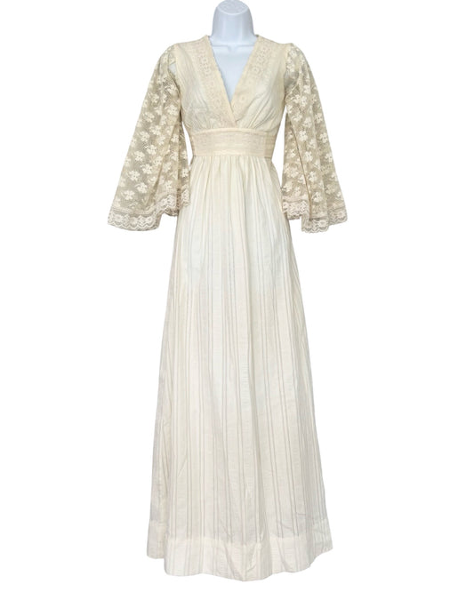Ivory 70's Batwing Lace Prairie Dress | Size M