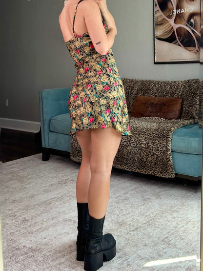 Silkscreen 90's Slip | Size M