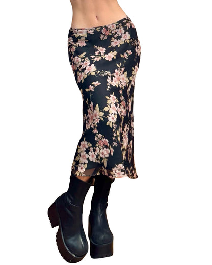 Notations 00's Skirt | Size 32" Waist