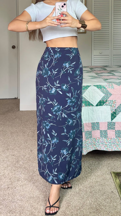 Olivia Skirt | Size 29” waist