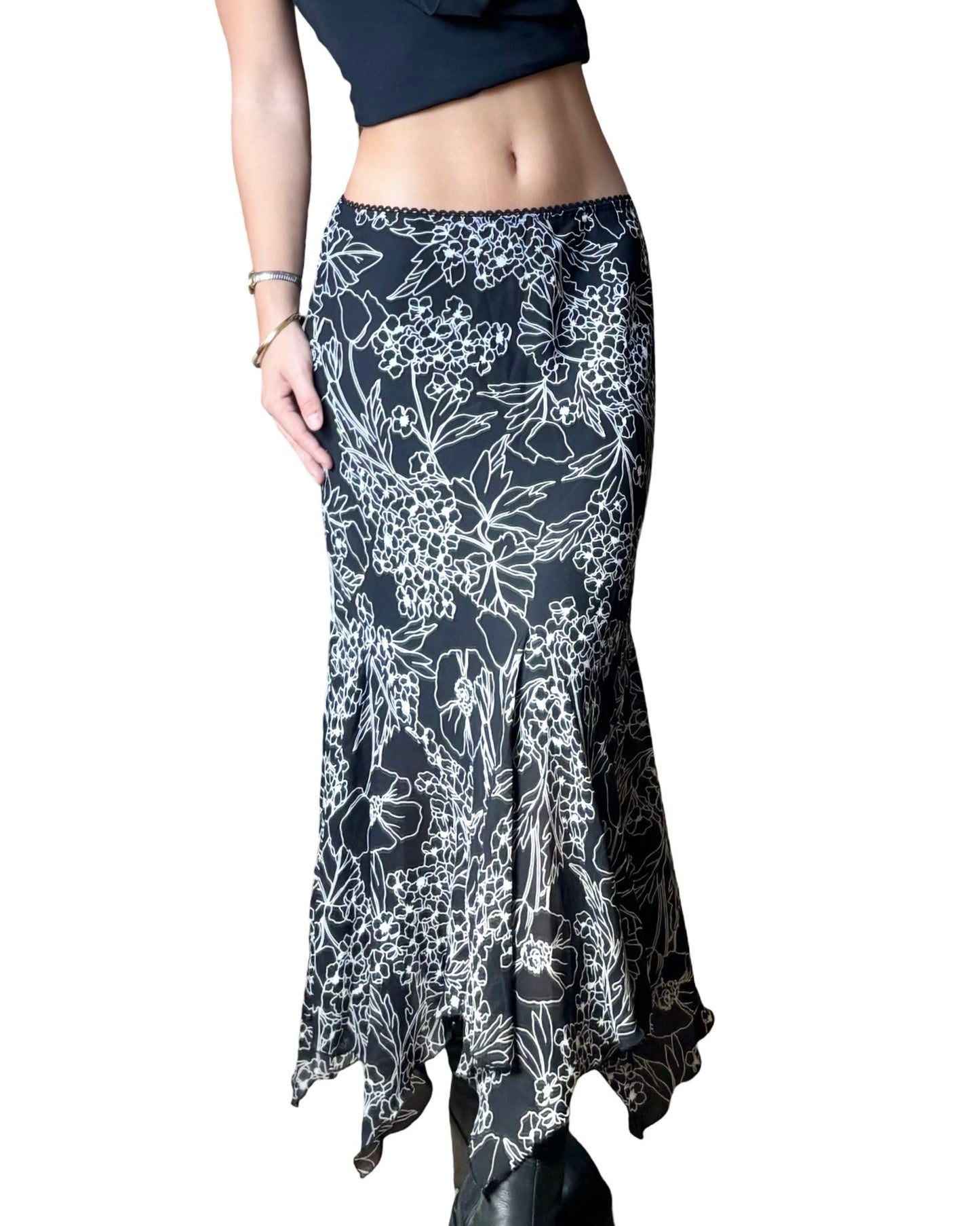 Ninety 00’s Maxi Skirt | 28” waist