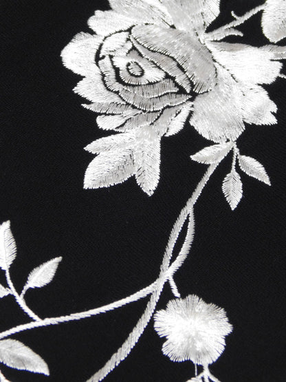 Charlotte Embroidered Midi | Size M