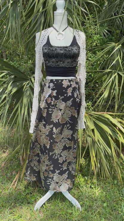 Lucy Skirt | Size 28” waist
