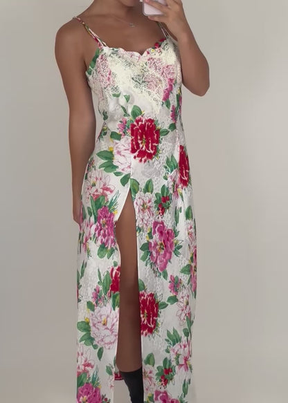 Victoria’s Secret floral Slip | Size S