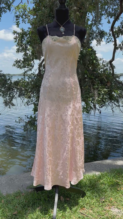 Sedú Baby Pink Slip | Size M